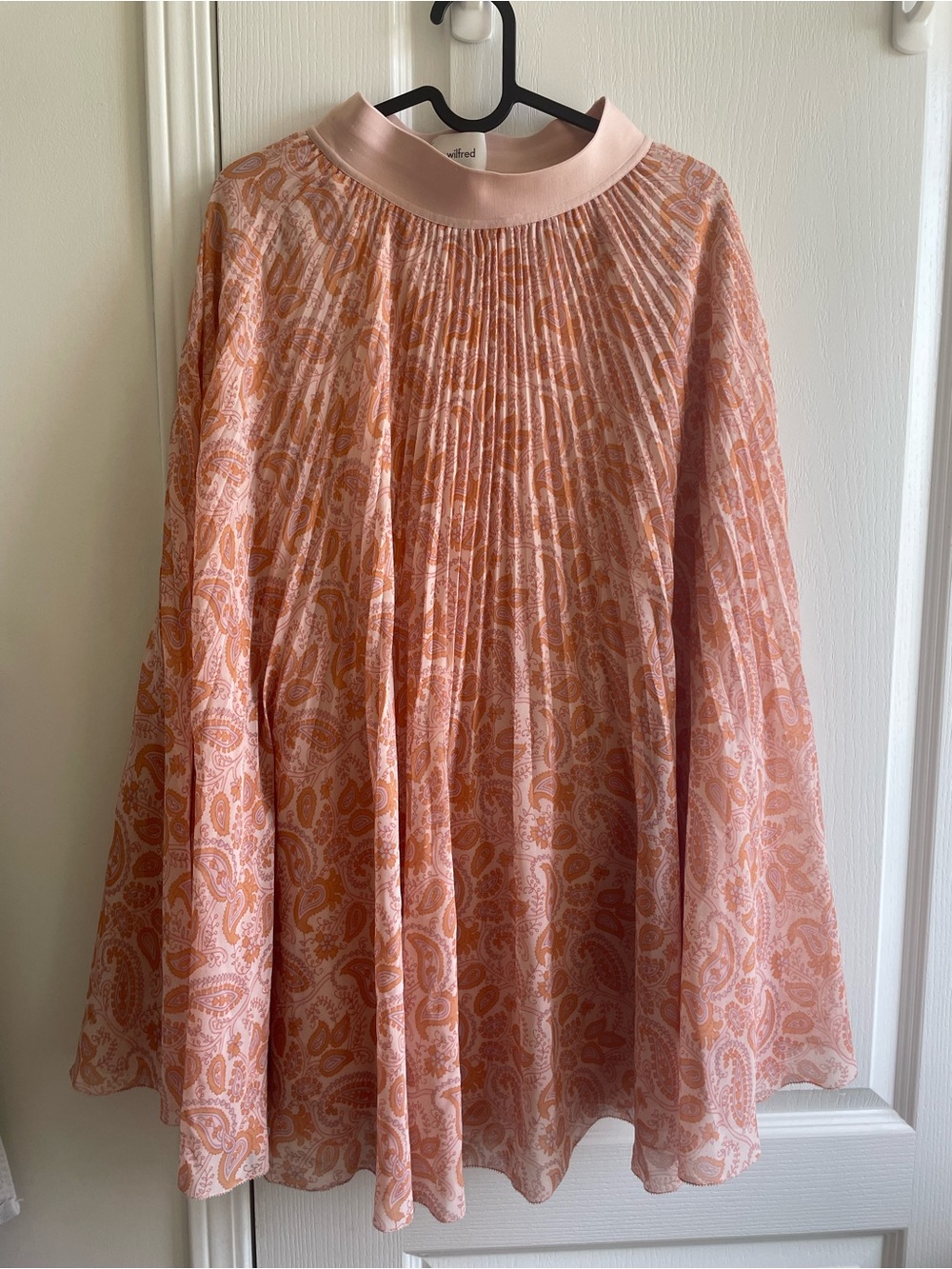 Aritzia Wilfred Twirl Pleated Paisley Midi Skirt - Pink/Peach Size XXS